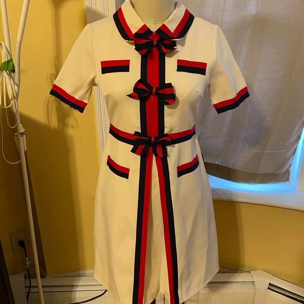 Retro cream dress with ribbon detail